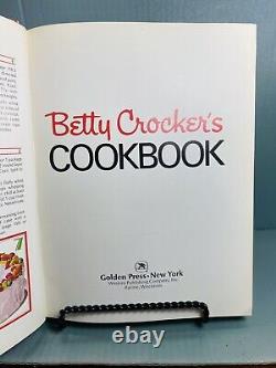 VTG Betty Crockers PIE Cookbook Sears Holiday Edition, FIRST ED FIRST PRINTING